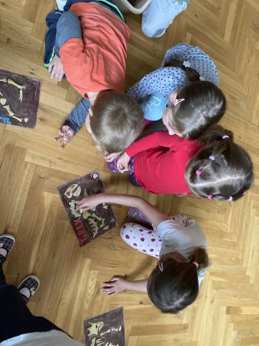 Fotoalbum Pravěk a MDD s MŠ Studánka