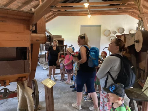 Fotogalerie MŠ Červená Hora - Výlet Kuks, foto 8/62