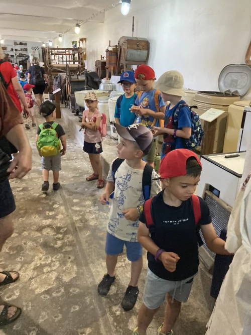 Fotogalerie MŠ Červená Hora - Výlet Kuks, foto 12/62