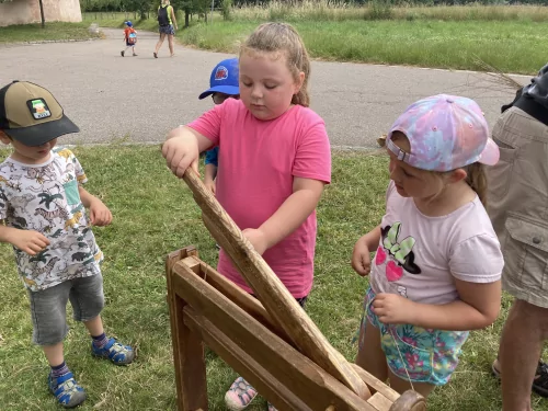 Fotogalerie MŠ Červená Hora - Výlet Kuks, foto 52/62