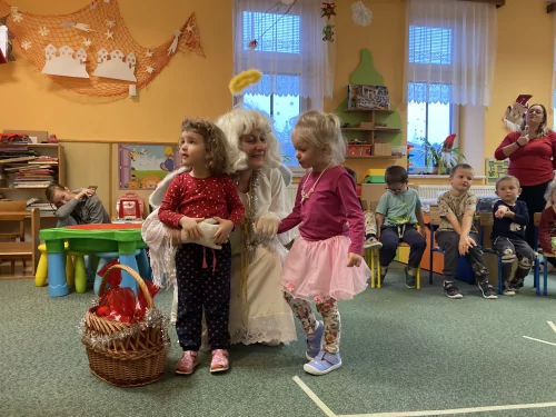 Fotogalerie MŠ Červená Hora - Mikuláš 2025, foto 15/23