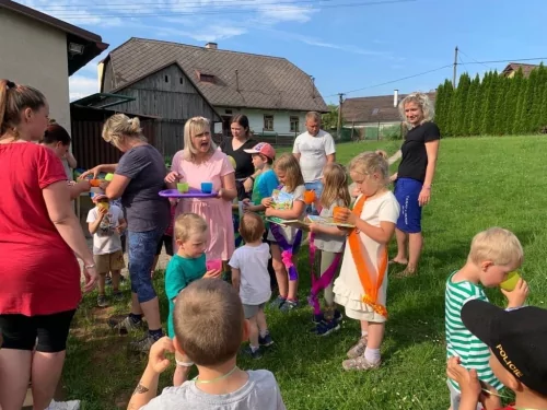 Fotogalerie MŠ Červená Hora - Loučíme se s předškoláky, foto 10/11