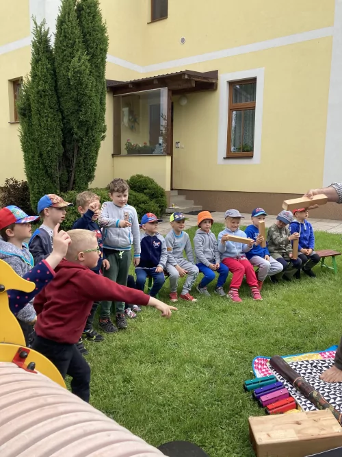 Fotogalerie MŠ Červená Hora - Letem světem, foto 7/19