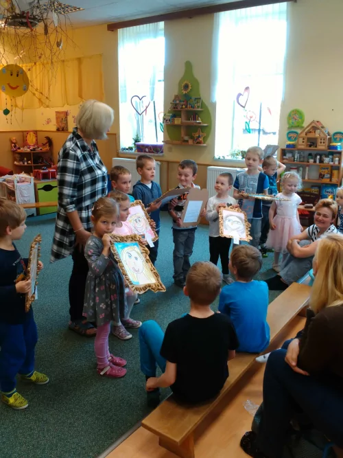 Fotogalerie MŠ Červená Hora - Besídka pro maminky - květen, foto 29/29