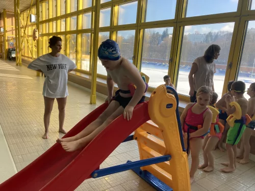 Fotogalerie MŠ Červená Hora - Plavání -5.hodina a poslední, foto 6/20