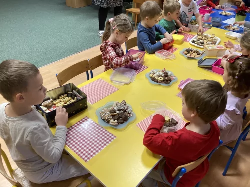 Fotogalerie MŠ Červená Hora - Na štědrý den, foto 7/24