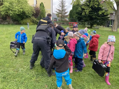 Fotogalerie MŠ Červená Hora - Dopoledne s policií ČR 2025, foto 18/24