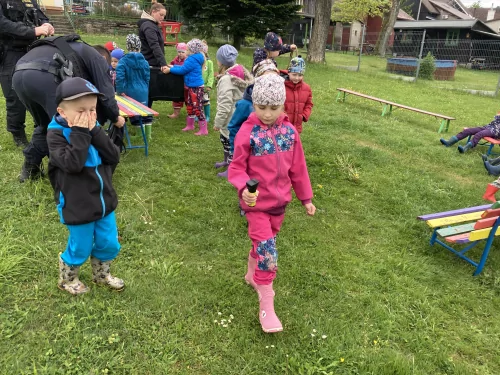 Fotogalerie MŠ Červená Hora - Dopoledne s policií ČR 2025, foto 19/24