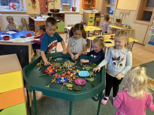 Fotogalerie MŠ Červená Hora - Střípky v MŠ říjen 2025, foto 11/14