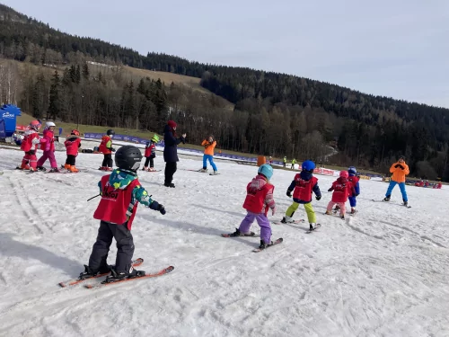 Fotogalerie MŠ Červená Hora - Lyžařský kurz Jánské Lázně 2023, foto 22/25