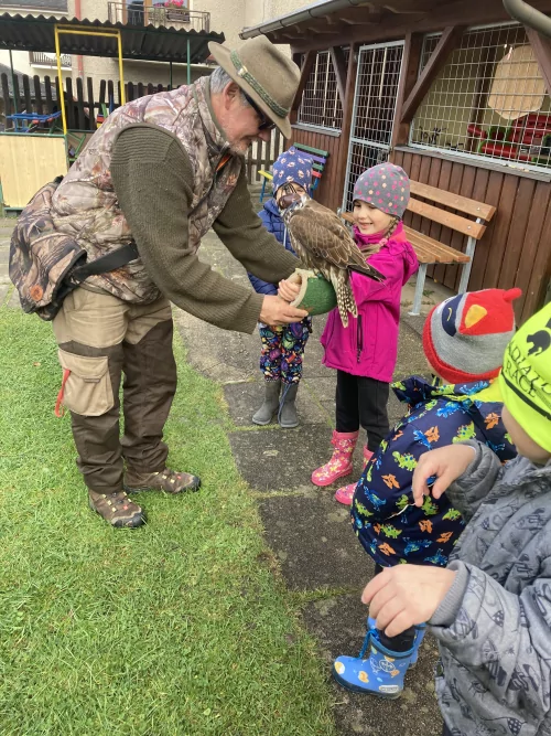 Fotogalerie MŠ Červená Hora - Dopoledne s dravci, foto 10/17
