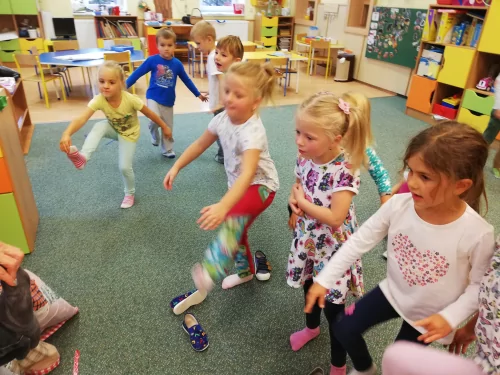 Fotogalerie MŠ Červená Hora - Knihovna u nás - setkání s tetou Kristýnou, foto 29/34