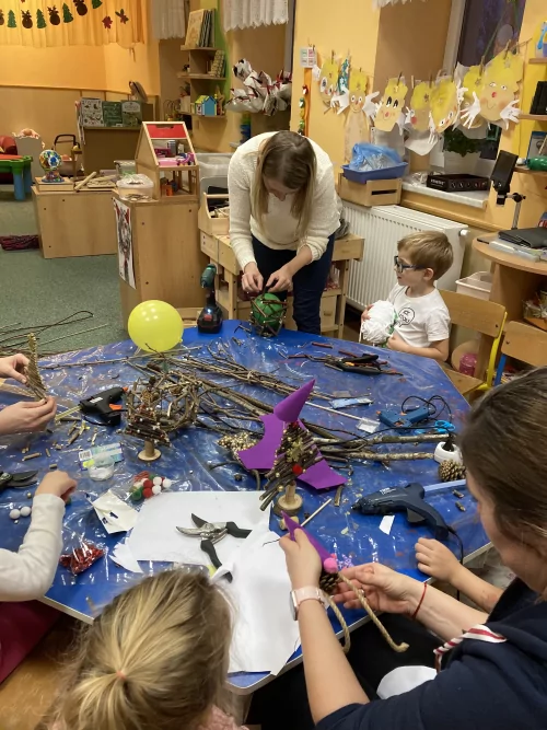 Fotogalerie MŠ Červená Hora - Vánoční dílna s rodiči 2024, foto 12/19