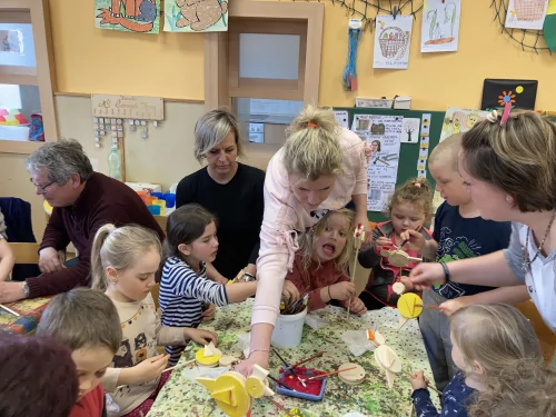 Fotogalerie MŠ Červená Hora - Jarní dílny s rodiči, foto 7/11
