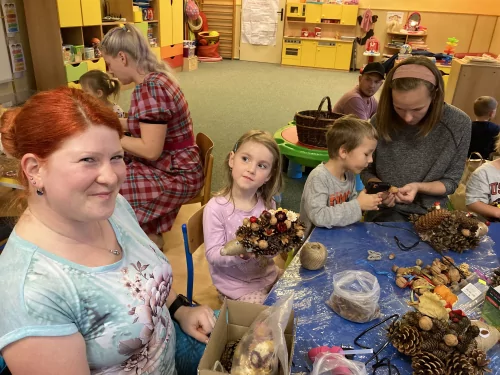 Fotogalerie MŠ Červená Hora - Dílna s rodiči- Ježek, foto 9/15