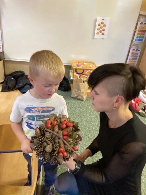 Fotogalerie MŠ Červená Hora - Dílna s rodiči- Ježek, foto 13/15