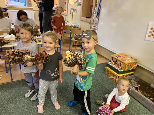 Fotogalerie MŠ Červená Hora - Dílna s rodiči- Ježek, foto 14/15