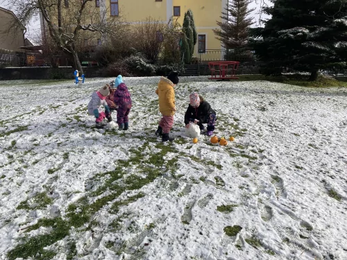 Fotogalerie MŠ Červená Hora - První sníh 2024, foto 2/9