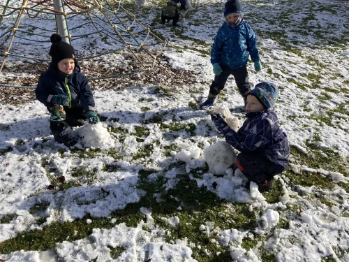 Fotogalerie MŠ Červená Hora - První sníh 2024, foto 7/9