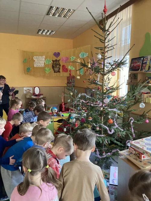 Fotogalerie MŠ Červená Hora - Vánoce 2023, foto 11/17