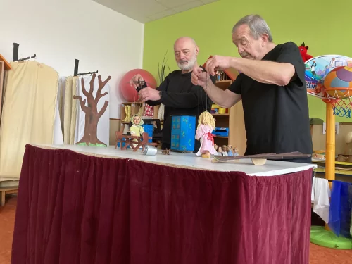 Fotogalerie MŠ Červená Hora - Divadlo v MŠ O dvanácti měsíčkách, foto 8/10