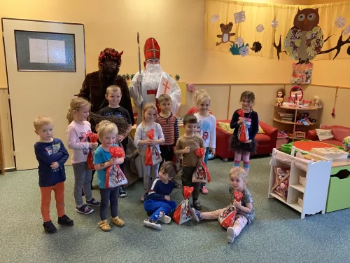 Fotogalerie MŠ Červená Hora - Mikuláš s čertem, foto 21/24