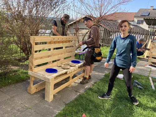 Fotogalerie MŠ Červená Hora - Dílna s tatínky-kuchyňka a ponk, foto 8/15