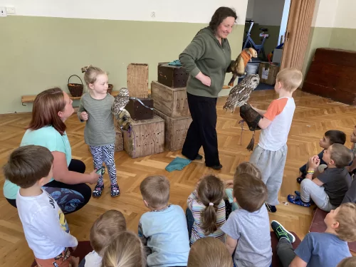 Fotogalerie MŠ Červená Hora - Dravci paní Mazúchové v MŠ, foto 13/22