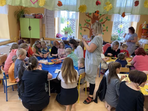 Fotogalerie MŠ Červená Hora - Besídka pro maminky, foto 5/19