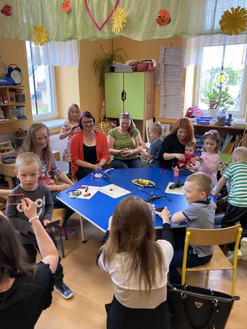 Fotogalerie MŠ Červená Hora - Besídka pro maminky, foto 10/19