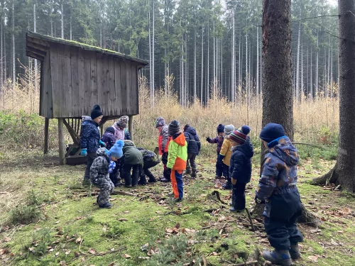 Fotogalerie MŠ Červená Hora - Výlet na hrad Vízmburk za čerty, foto 2/22