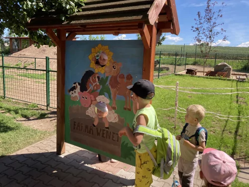 Fotogalerie MŠ Červená Hora - Výlet Broumov Wenet, foto 13/32