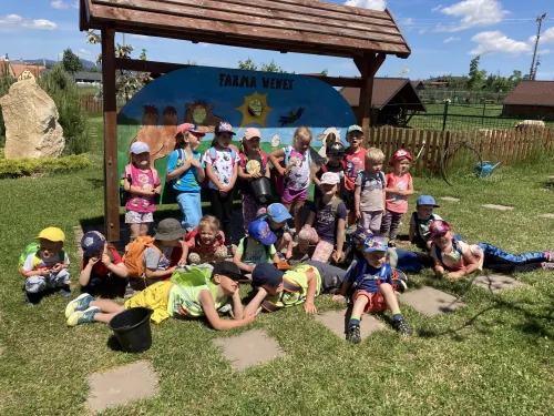 Fotogalerie MŠ Červená Hora - Výlet Broumov Wenet, foto 26/32