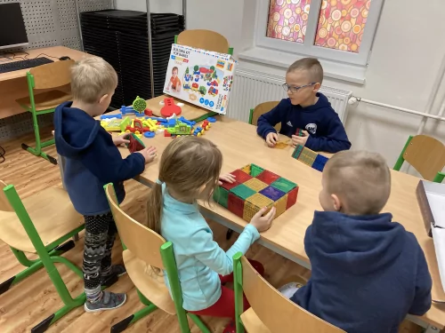 Fotogalerie MŠ Červená Hora - Výlet Domino Hronov, foto 20/28