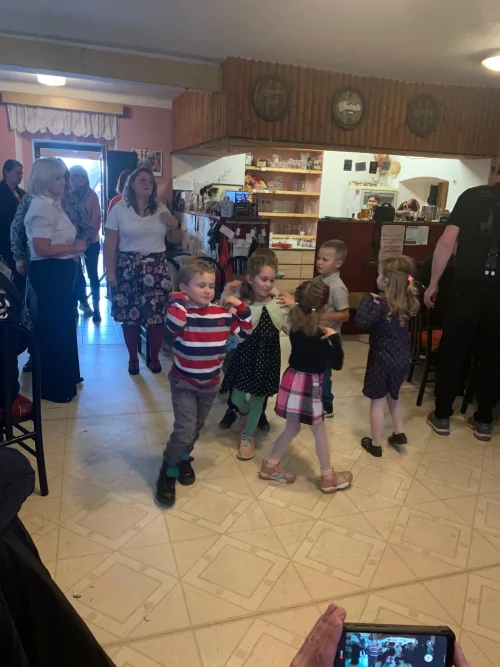 Fotogalerie MŠ Červená Hora - Program pro seniory z Červené Hory, foto 2/13