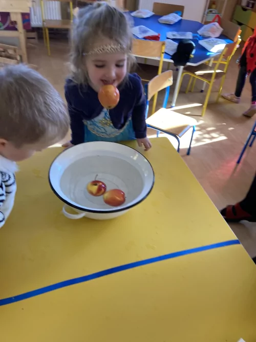 Fotogalerie MŠ Červená Hora - Valentýn a karneval 2025, foto 22/24