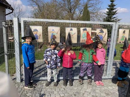 Fotogalerie MŠ Červená Hora - Čarodějnice 2021, foto 7/16