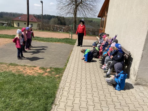 Fotogalerie MŠ Červená Hora - Čarodějnice 2021, foto 16/16