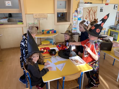 Fotogalerie MŠ Červená Hora - Čarodějnice 2025, foto 3/52