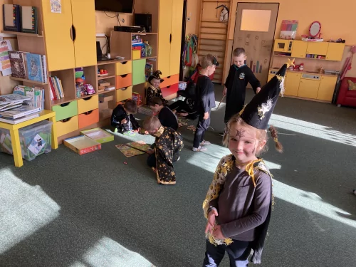 Fotogalerie MŠ Červená Hora - Čarodějnice 2025, foto 6/52