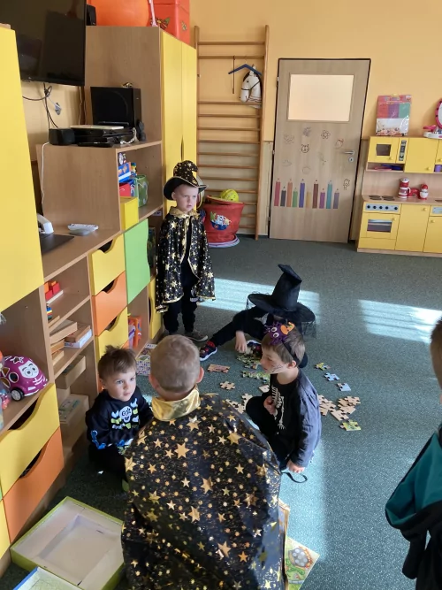 Fotogalerie MŠ Červená Hora - Čarodějnice 2025, foto 9/52