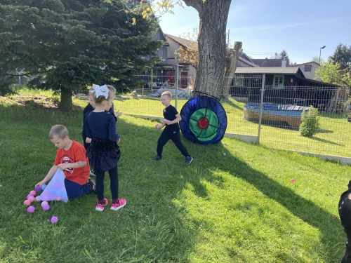 Fotogalerie MŠ Červená Hora - Čarodějnice 2025, foto 21/52