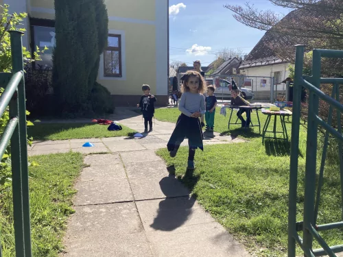 Fotogalerie MŠ Červená Hora - Čarodějnice 2025, foto 24/52