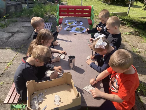 Fotogalerie MŠ Červená Hora - Čarodějnice 2025, foto 48/52