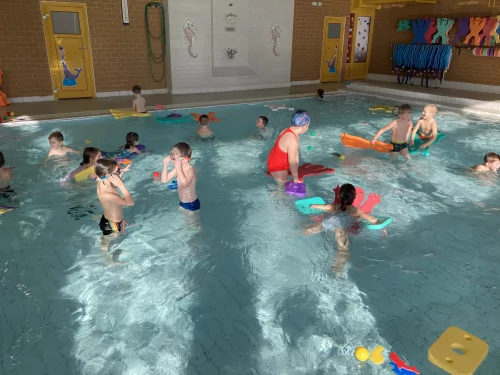 Fotogalerie MŠ Červená Hora - Plavecký výcvik 2025, foto 6/49