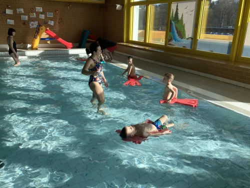 Fotogalerie MŠ Červená Hora - Plavecký výcvik 2025, foto 17/49