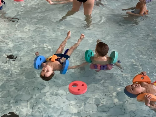 Fotogalerie MŠ Červená Hora - Plavecký výcvik 2025, foto 32/49