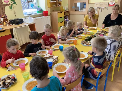 Fotogalerie MŠ Červená Hora - Štědrý den v MŠ, foto 19/21