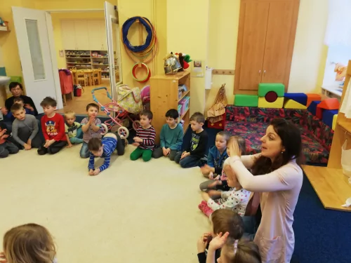Fotogalerie MŠ Červená Hora - Kino Luník, MŠ Studánka - 6.února, foto 3/9