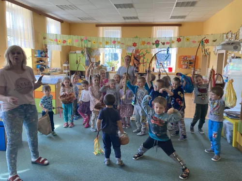 Fotogalerie MŠ Červená Hora - Koledování 2025, foto 5/8